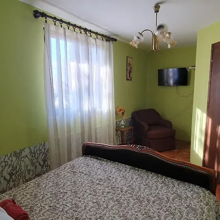 Jasna Vranici 2km From The Beach *