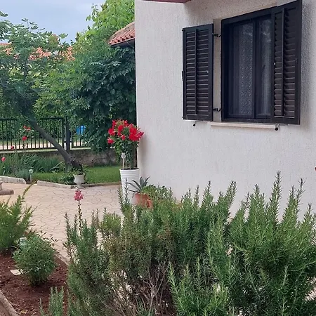 Jasna Vranici 2km From The Beach Porec
